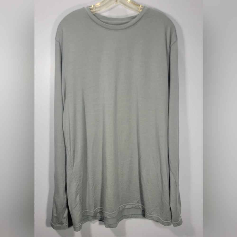 Unbound Merino Green Base Layer